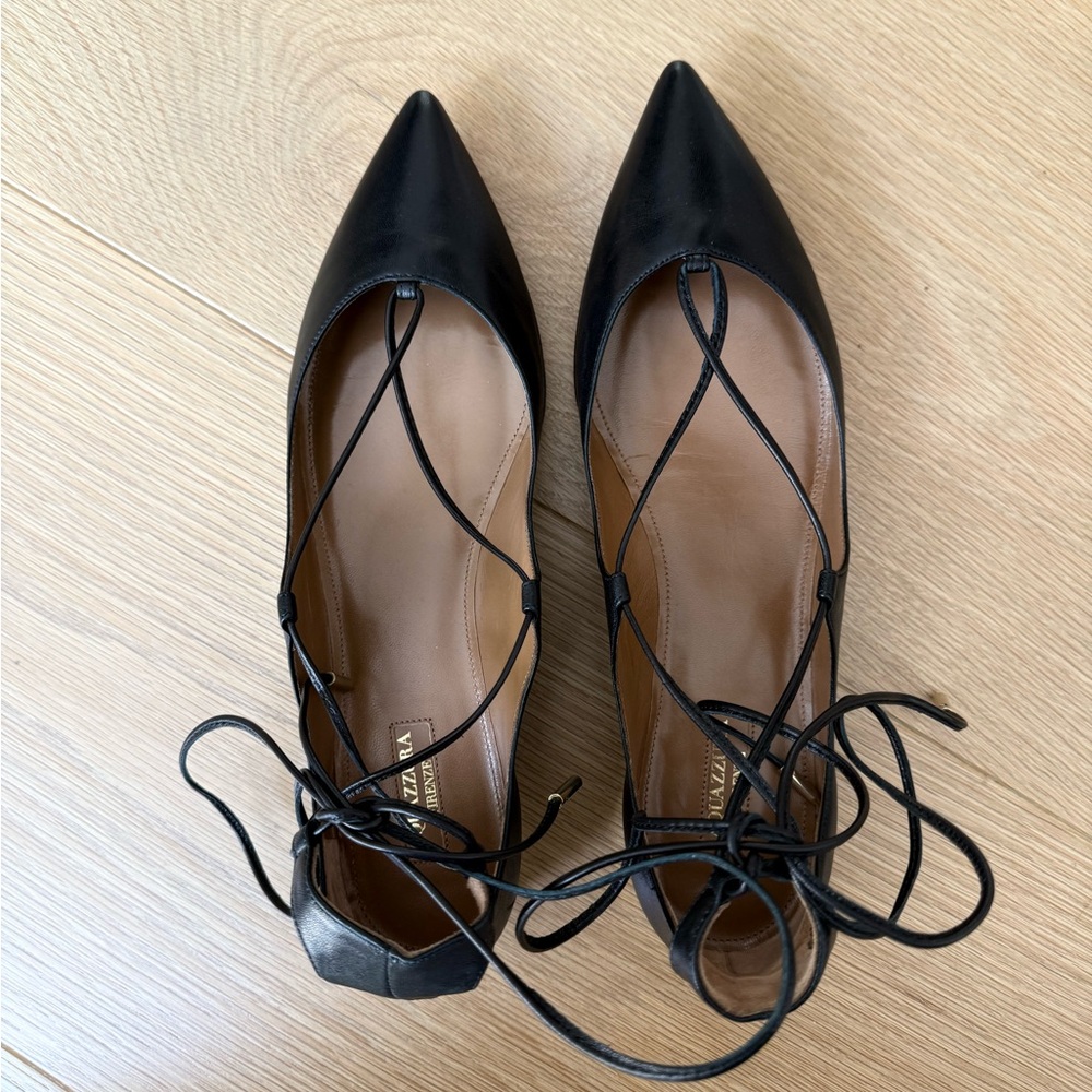 NWT AQUAZZURA- New Elegant Black Lace-Up Flats